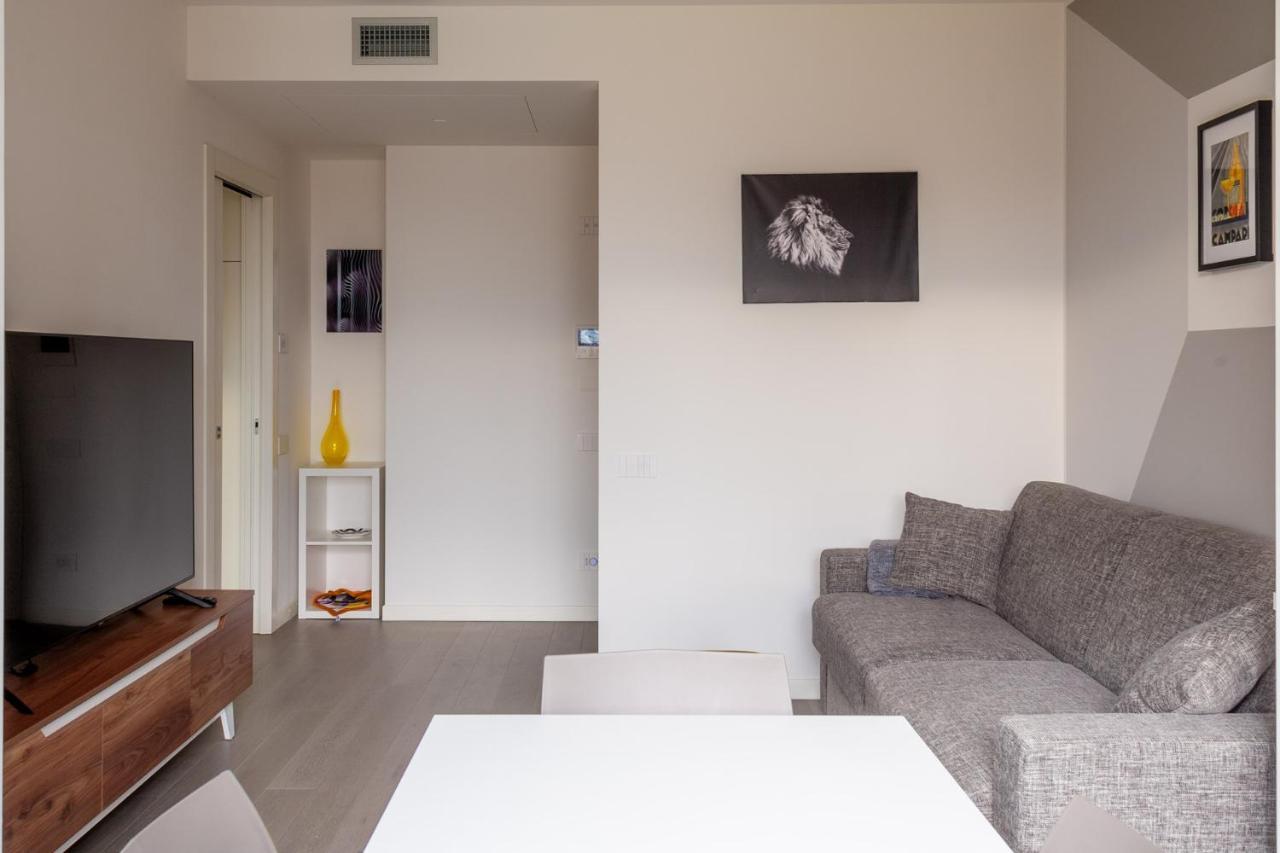 Bnbutler - Flavio Gioia, 5 - Appartamento Con Vista, Citylife มิลาน ภายนอก รูปภาพ
